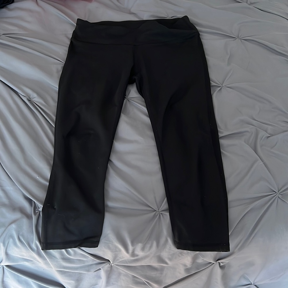 Black Capris